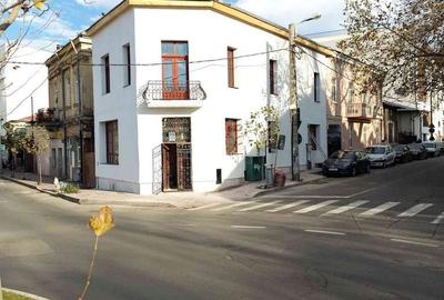 Spațiu comercial, de 300 mp, în Unirii - 1