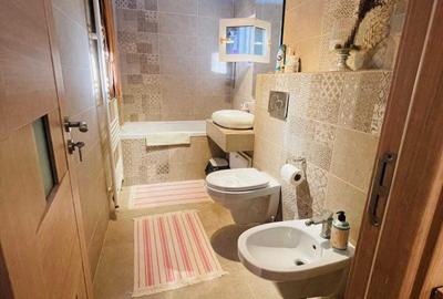 Apartament cu 2 camere decomandat în Sud
