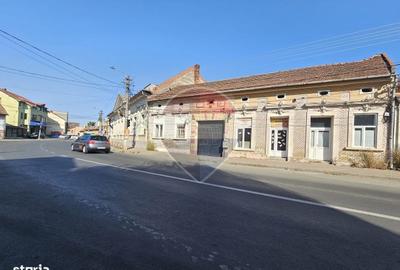 Apartament cu 4 camere în Central