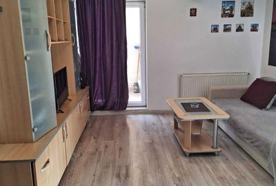 Apartament cu 2 camere semidecomandat, mobilat în Central - 1
