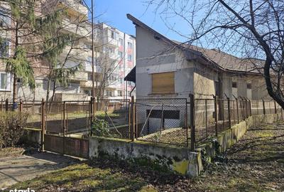 Casă cu 4 camere cu Teren 446 Mp în Ultracentral - 2
