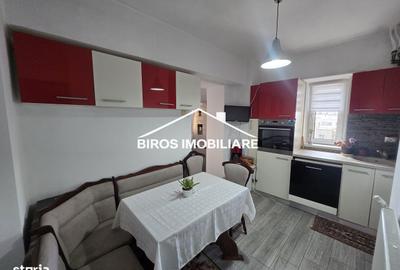 Apartament cu 3 camere în Calea București