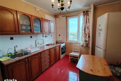 Apartament cu 3 camere semidecomandat în Grivița - 2