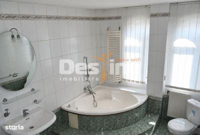 Spațiu comercial, de 903 mp, în Bucium