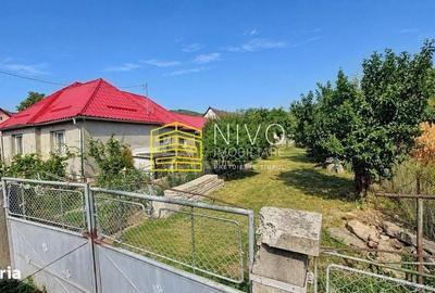 Casă cu 4 camere decomandat în Criș