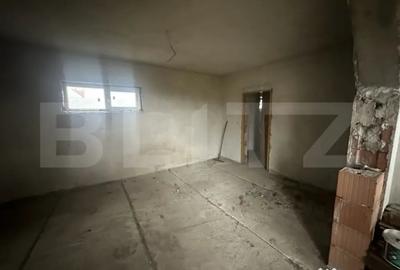 Casă cu 3 camere cu Teren 2967 Mp în Vest - 3