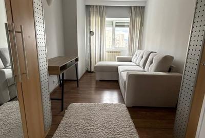 Apartament cu 3 camere decomandat în Centrul Civic