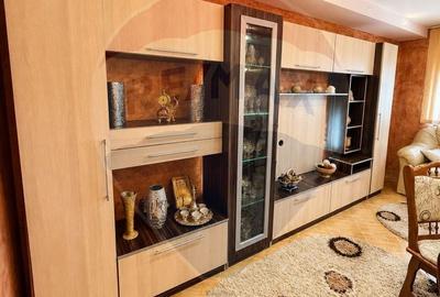 Apartament cu 3 camere în Central - 2