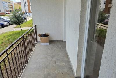 Apartament cu 3 camere semidecomandat în Vasile Aaron - 4