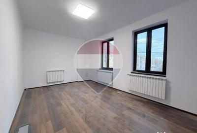 Spațiu comercial, de 20 mp, în Central