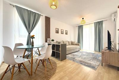 Apartament cu 2 camere, mobilat în Tractorul