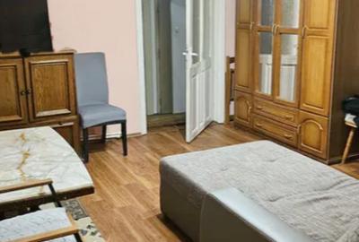Casă individuală cu 3 camere cu Canalizare în Central - 1