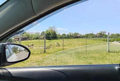 Teren de 5800 mp, în Stănești - 1