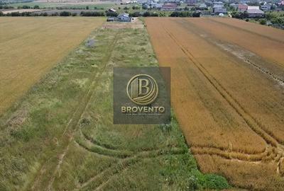 Teren Construcții intravilan de 506 mp, în Ostratu - 8