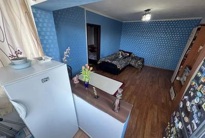 Apartament cu 2 camere semidecomandat, mobilat în Groapa - 1