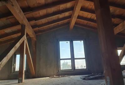 Casă individuală cu 3 camere cu Canalizare în Gugești - 6