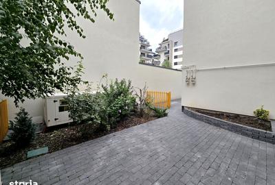 Apartament cu 3 camere semidecomandat în Grivița