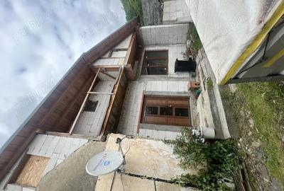 Casă cu 4 camere în Văliug - 2