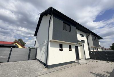 Casă cu 4 camere decomandat în Cristian - 2