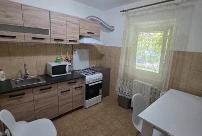 Apartament cu 2 camere decomandat în Central - 1
