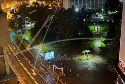 Apartament cu 2 camere semidecomandat, mobilat în Sala Palatului