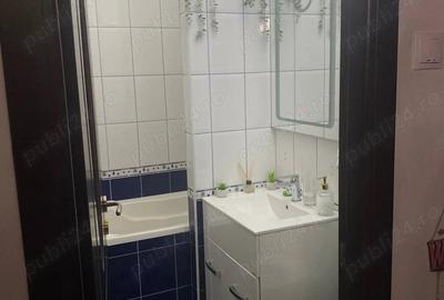 Apartament cu 3 camere decomandat, mobilat în Mircea cel Bătrân