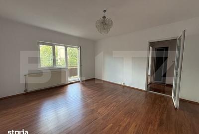 Apartament cu 2 camere în Micro 16