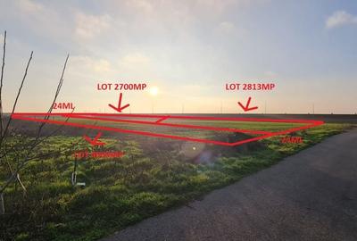 Teren de 2813 mp, în Vânători - 5