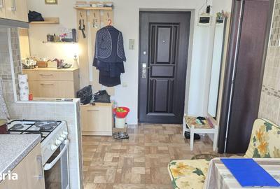 Apartament cu 2 camere decomandat în Piața Centrală