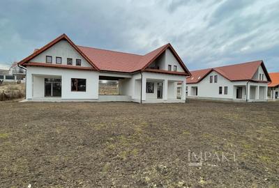 Duplex cu 4 camere semidecomandat cu Teren 800 Mp în Aiton - 2