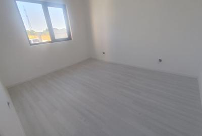 Casă individuală cu 4 camere cu Teren 284 Mp în Central - 5