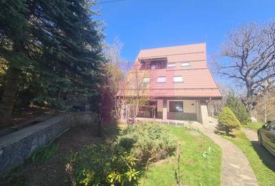 Casă cu 6 camere cu Teren 2066 Mp în Breaza