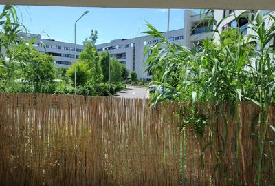Apartament cu 2 camere decomandat în Sud