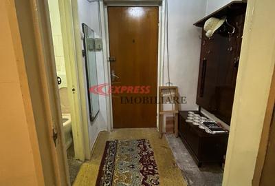 Garsonieră semidecomandată în Costin Georgian