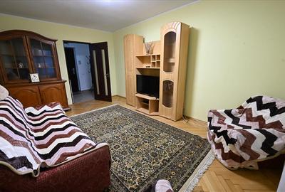 Apartament cu 2 camere decomandat, mobilat în Ultracentral
