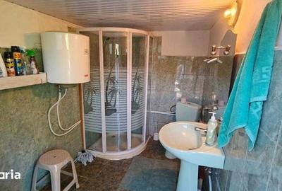 Casă cu 4 camere cu Teren 106 Mp în Central - 4