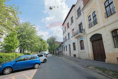 Apartament cu 2 camere decomandat, mobilat în Ultracentral - 1