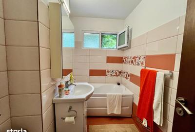 Apartament cu 2 camere semidecomandat în Podu Roș