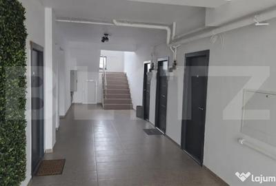 Apartament cu 3 camere, mobilat în Central - 1