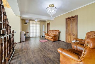 Casă individuală cu 7 camere cu Teren 300 Mp în Colentina - 15