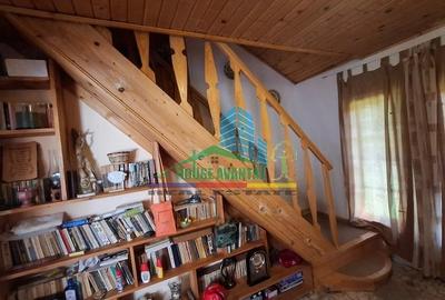 Casă cu Teren 4070 Mp în Soveja