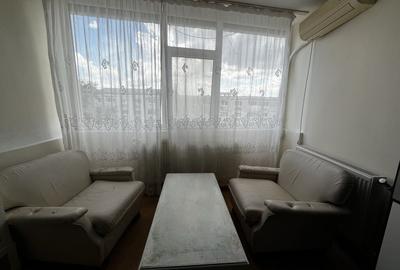 Apartament cu 2 camere semidecomandat în Viziru 1