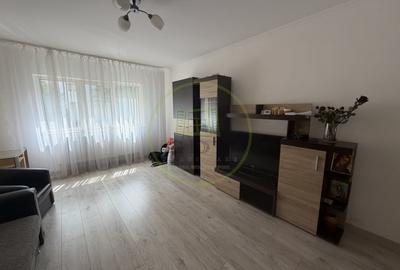 Apartament cu 2 camere decomandat în 13 Decembrie