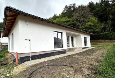 Casă cu 4 camere cu Teren 500 Mp în Baciu - 3