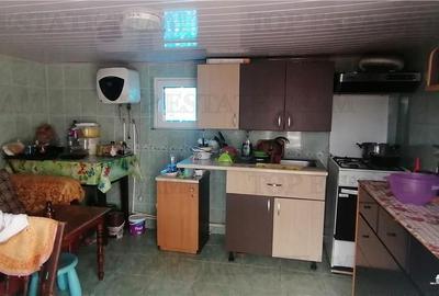 Casă cu 4 camere cu Teren 1507 Mp în Central