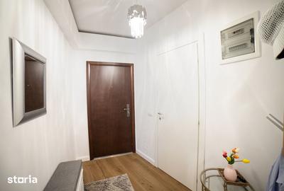 Apartament cu 2 camere semidecomandat, mobilat în Central
