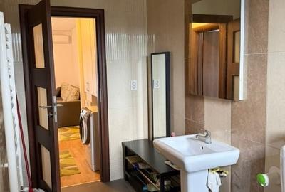 Apartament cu 2 camere semidecomandat, mobilat în Central - 8