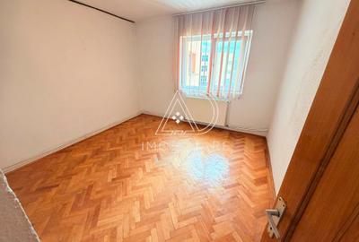 Apartament cu 2 camere decomandat în 9 Mai - 2
