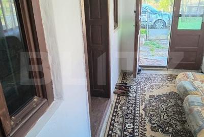 Casă cu 3 camere cu Teren 957 Mp în Bobâlna - 12