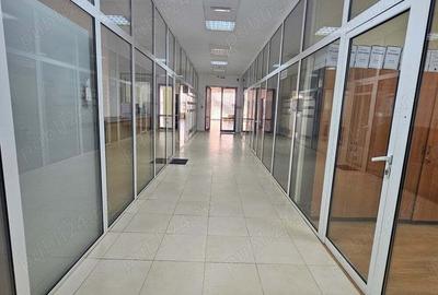 Spațiu comercial, de 9,500 mp, în Central - 1